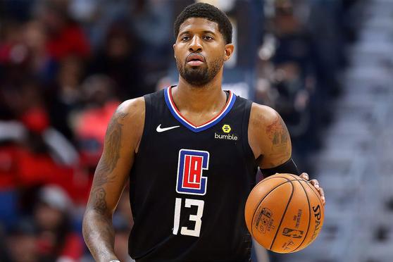 刻引发了球 刻引发了球